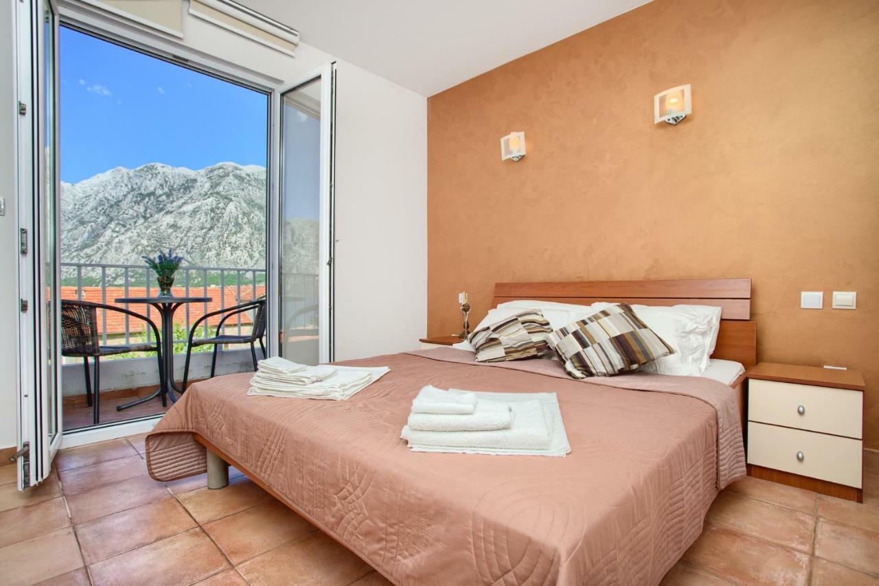 Apartments Ivanovic Kotor Exterior photo