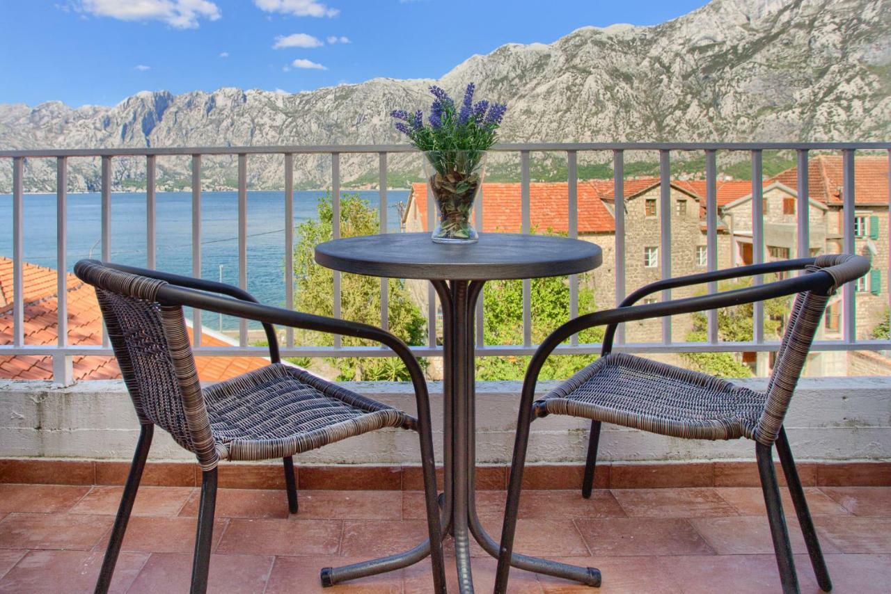 Apartments Ivanovic Kotor Exterior photo