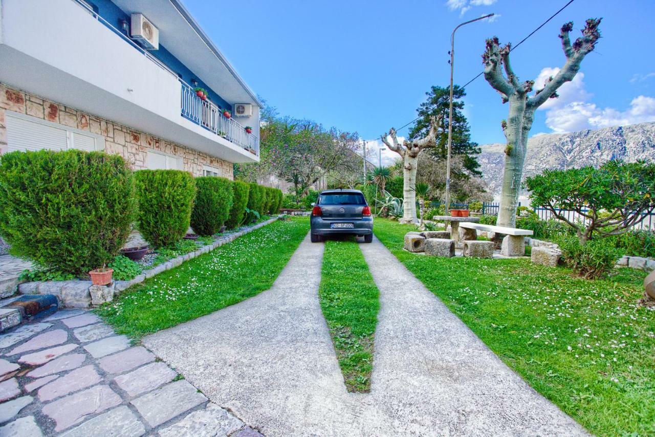 Apartments Ivanovic Kotor Exterior photo